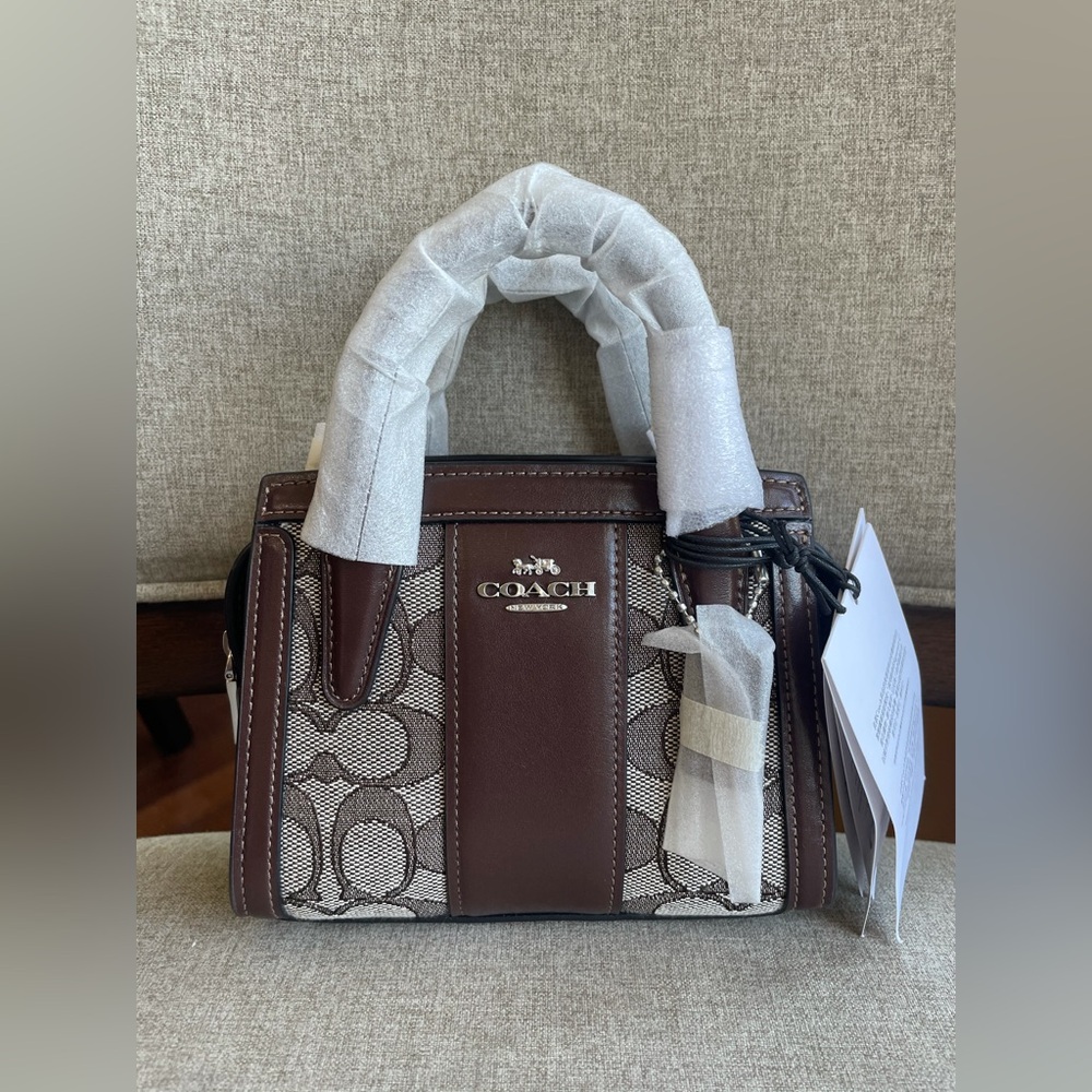 NWT！2 PCS COACH ANDREA MINI CARRYALL IN SIGNATURE JACQUARD (CU986)and CARD CASE